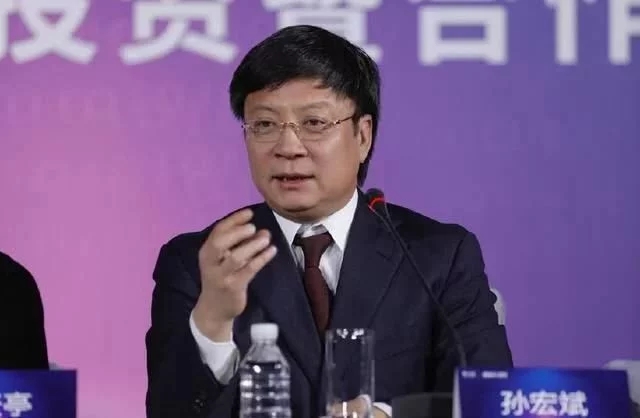 29亿收海航资产，150亿救乐视，632亿买万达，这个老板