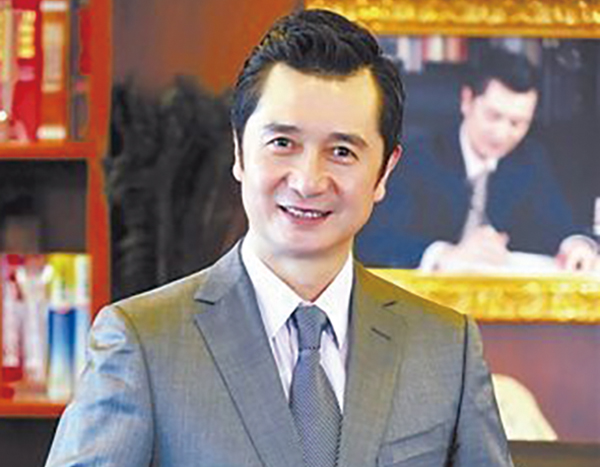 <b>山东高速集团原董事长、党委书记孙亮荣膺“2018中国经济年度人</b>