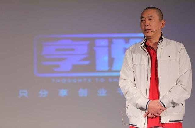 他凭14个字的广告词，就赚了500亿。