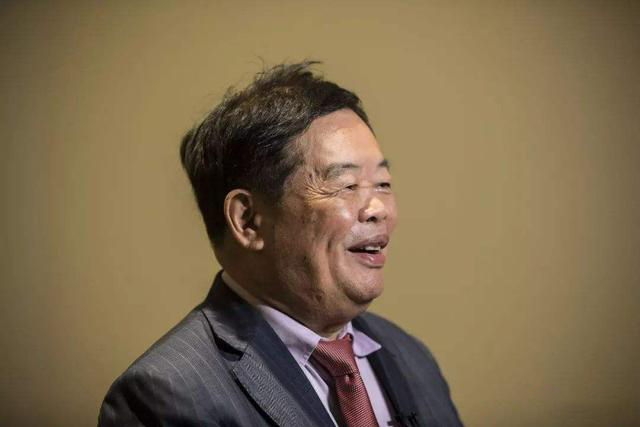 曹德旺回忆母亲:出门要抬起头来微笑,不要说肚子饿,要有志气