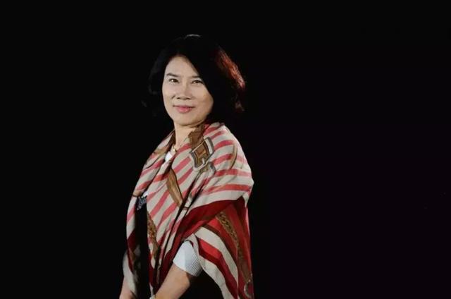“铁娘子”董明珠：别人眼中不一样的董明珠