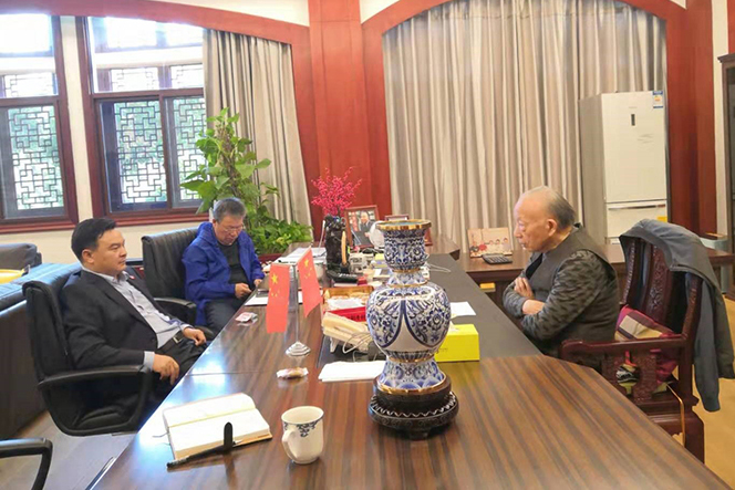 <b>华夏企业家的横店商机——曾跃秘书长受邀中国横店之行</b>