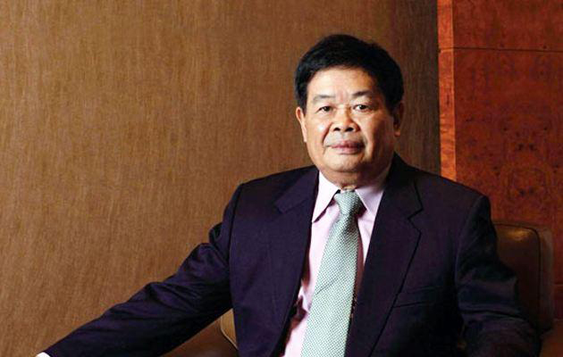 福耀玻璃集团董事长曹德旺：民企遇到资金困难赶紧卖掉资产还