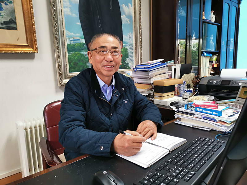 乐山无线电董事长潘敏智入围“2019中国经济十大影响力人物”候