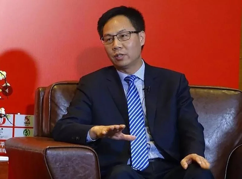 红三角集团董事长叶志聪在中国经济影响力人物年会荣获双料大