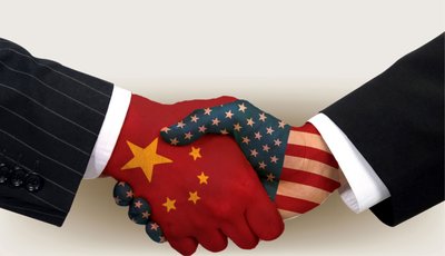 中美对话，两国人民都是鼓励的