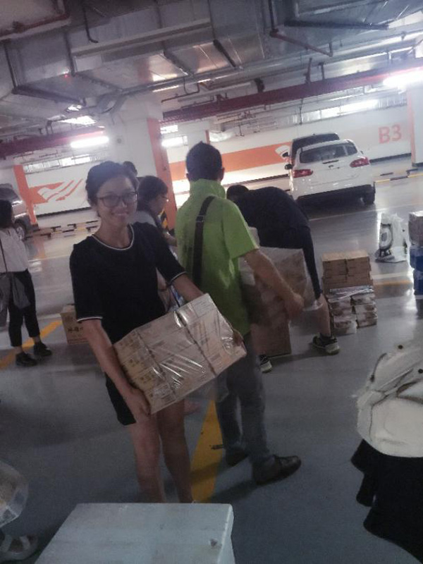 归园田居携手公益组织，为贵州特困村民送过冬物资