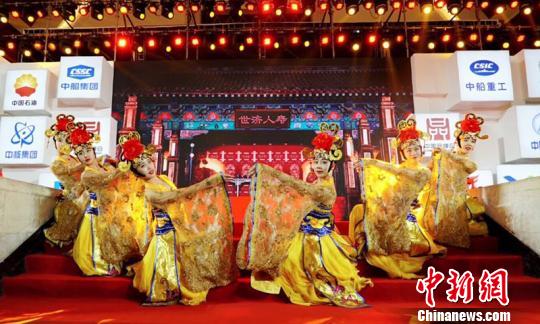 东阿阿胶开炼取水仪式在中国自主品牌博览会展演