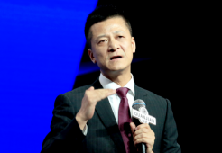 束昱辉：唯有“透析”心理，才可以品牌制胜