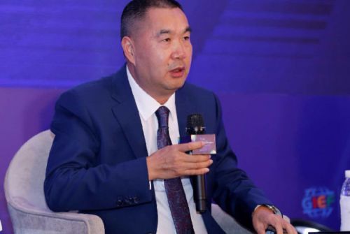 1040亿！五粮液品牌价值大幅提升 2018中国上市公司品牌价值榜在蓉发布