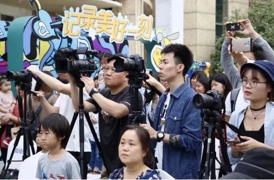 4月21日榄菊公益日 五城接力，十万人点亮美好生活！