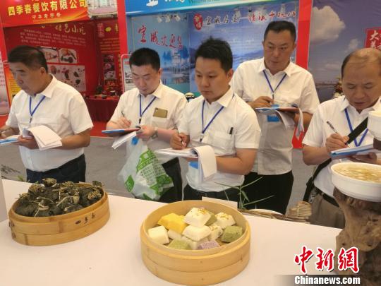 2018徽菜美食大赛合肥启幕 三百多道徽菜名品争“香”斗艳