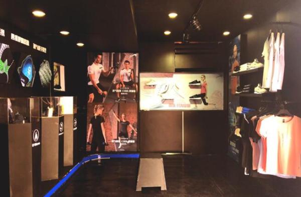 快乐行走,为爱行动,贵人鸟助力昆明“54KM